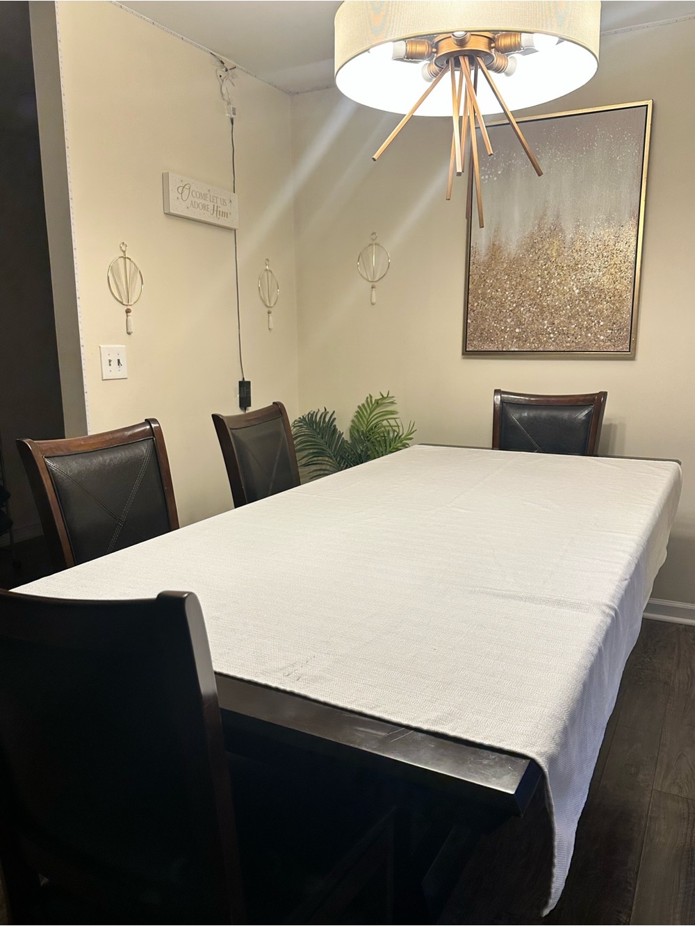 Classic White Dining Tablecloth - Unbranded